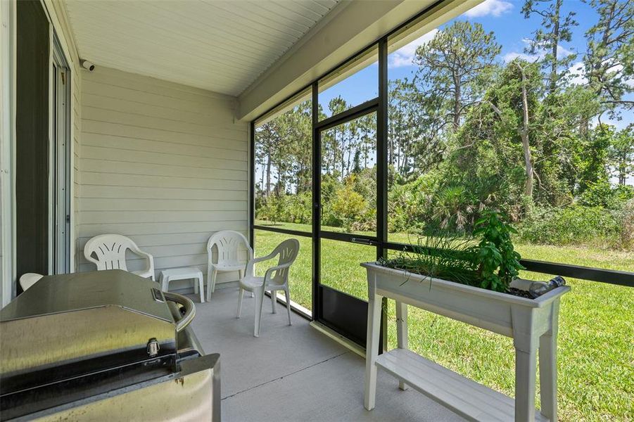 Exterior details and patio area of a home in , Flagler Beach (Image 30).