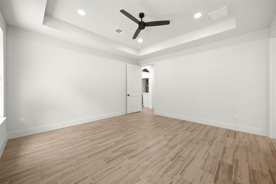 Spacious, unfurnished interior of a new home in , Dayton (Image 47). Spacious, unfurnished interior of a new home in , Dayton (Image 47).