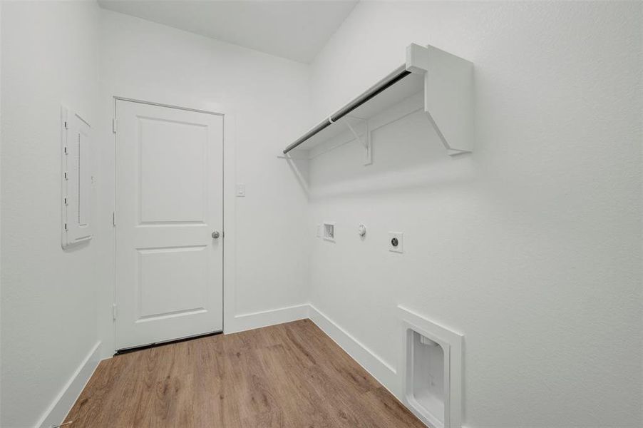Spacious, unfurnished interior of a new home in Lilybrooke at Legacy Hills, Celina (Image 28). Spacious, unfurnished interior of a new home in Lilybrooke at Legacy Hills, Celina (Image 28).