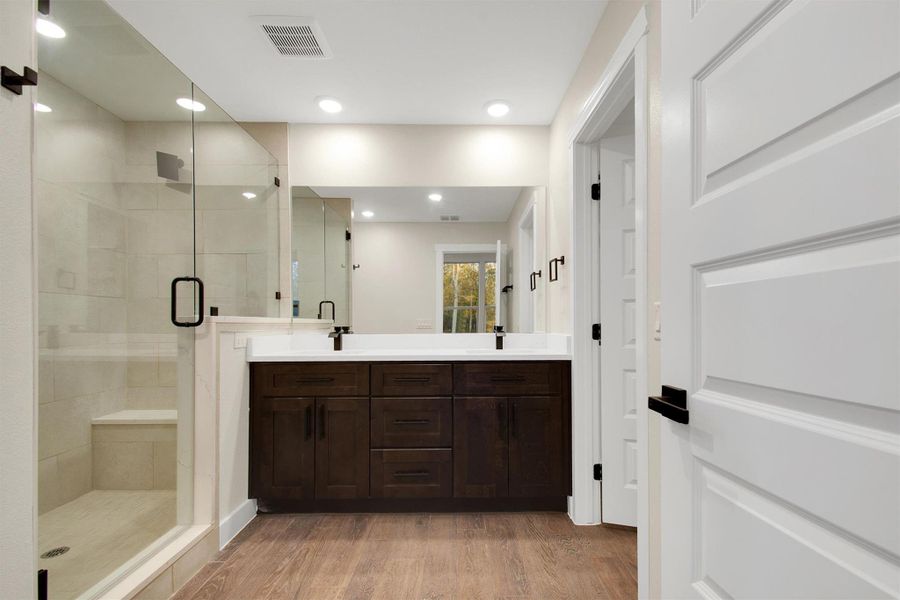 Furnished interior view inside a new home in , Bastrop (Image 12).