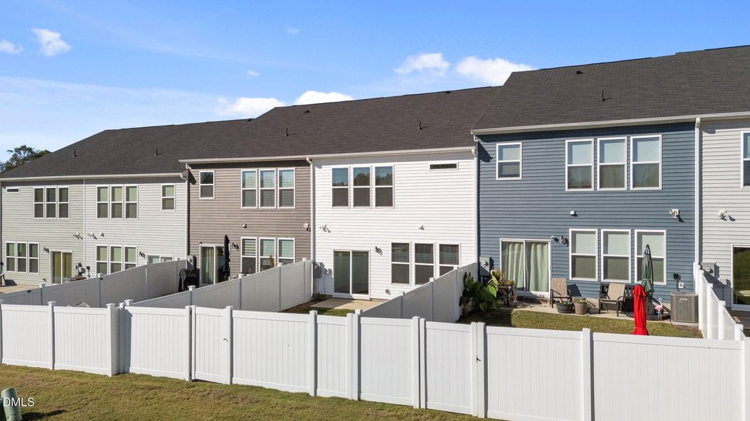 13-web-or-mls-DJI_20251016155111_0185_D 13-web-or-mls-DJI_20251016155111_0185_D