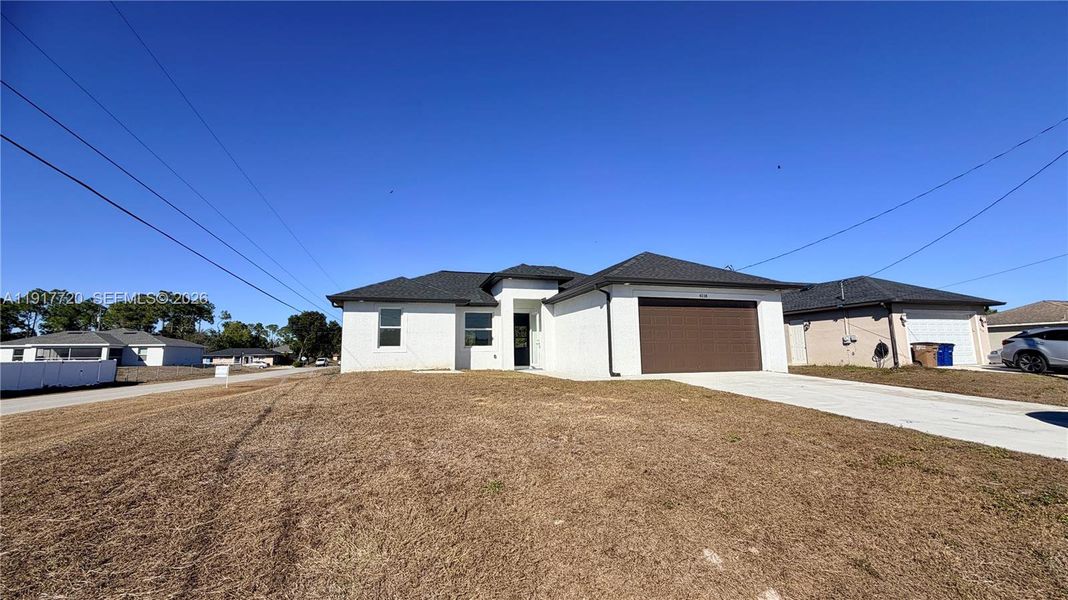 Exterior details and patio area of a home in , Lehigh Acres (Image 19).