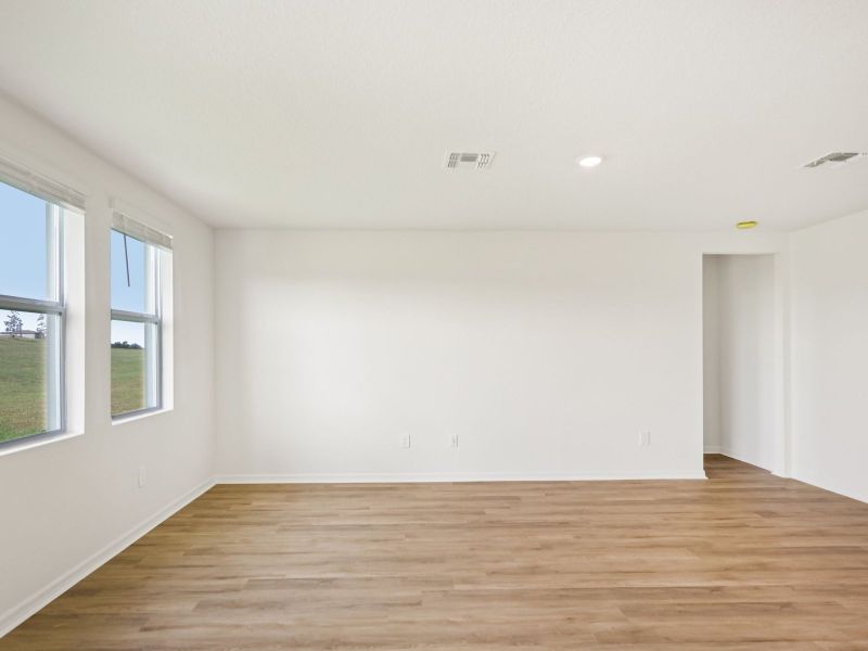 Spacious, unfurnished interior of a new home in The Grove at Stuart Crossing - Classic Series, Bartow (Image 13). Spacious, unfurnished interior of a new home in The Grove at Stuart Crossing - Classic Series, Bartow (Image 13).