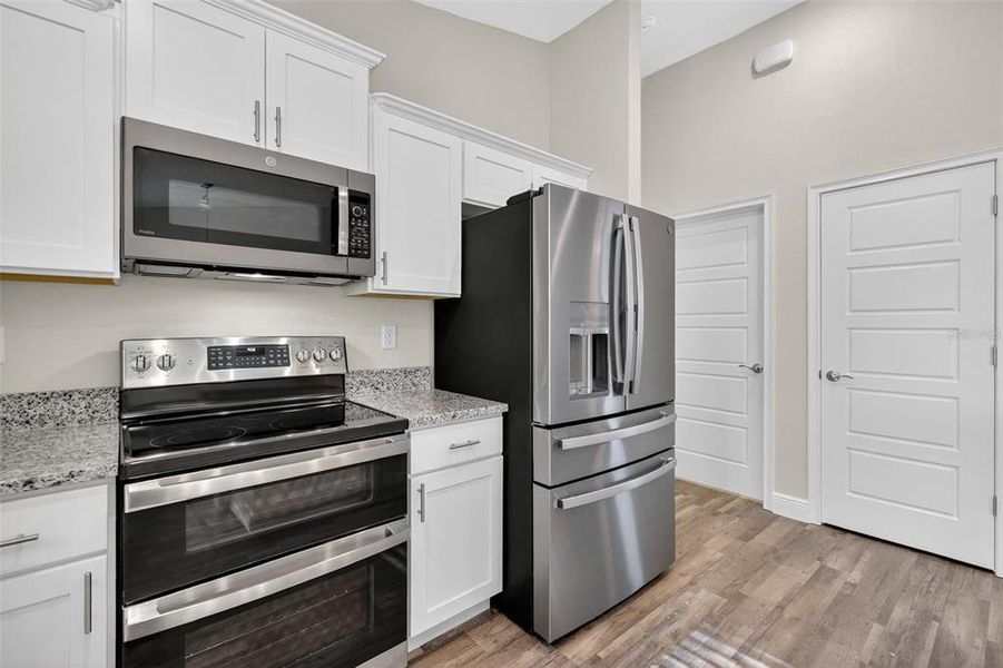 Furnished interior view inside a new home in , Ocala (Image 11).