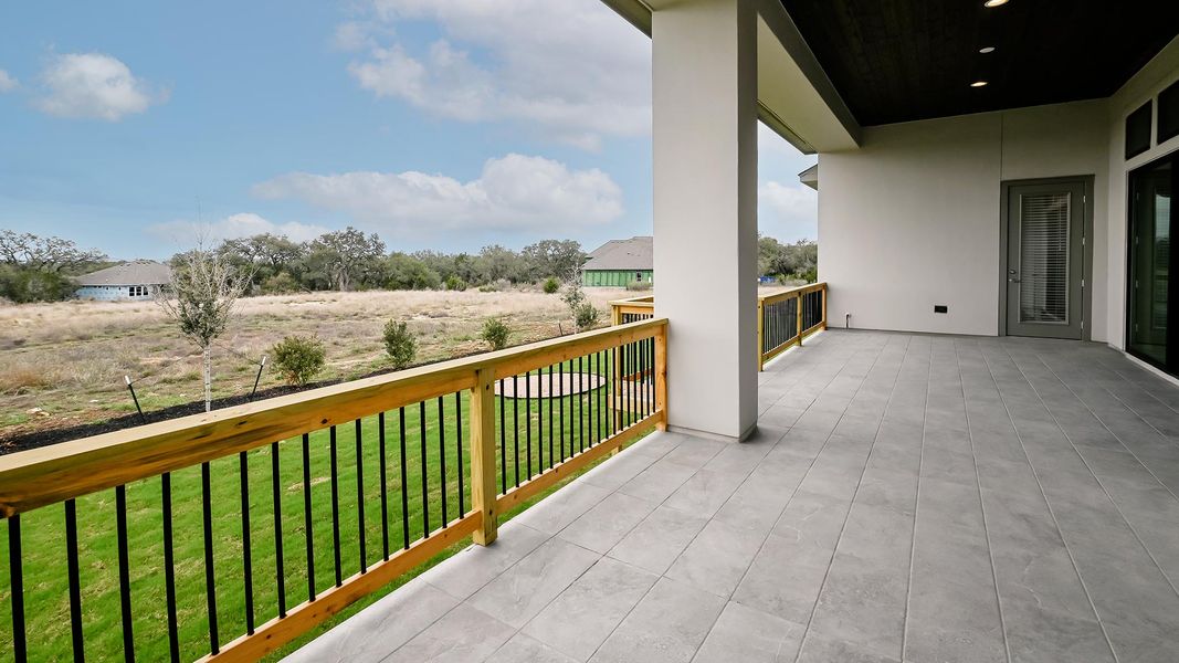 Exterior details and patio area of a home in Thornebrook, Bulverde (Image 3).