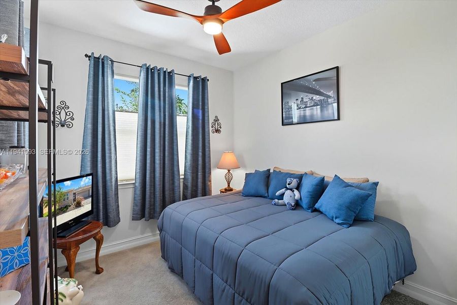 Furnished interior view inside a new home in , Ocala (Image 14).