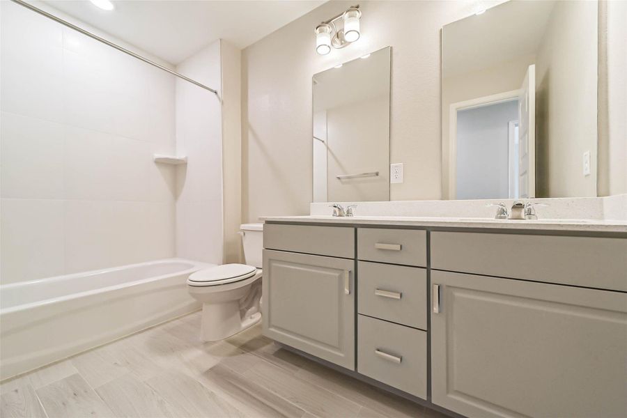 Photos are sample images from a previously built home with the same floor plan. Finishes and fixtures in the current home have been upgraded and may vary. Photos are sample images from a previously built home with the same floor plan. Finishes and fixtures in the current home have been upgraded and may vary.