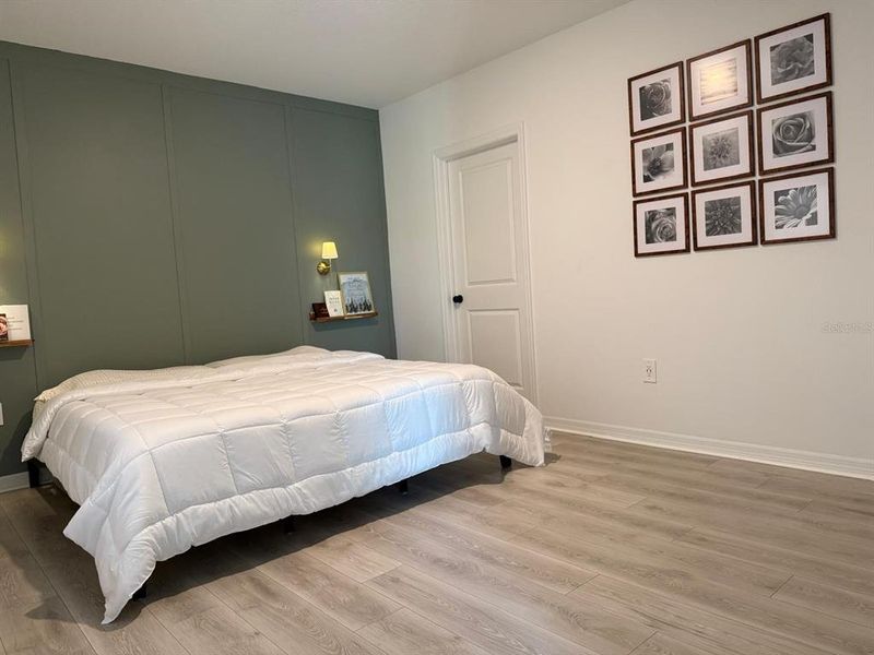 Furnished interior view inside a new home in , Kissimmee (Image 16).