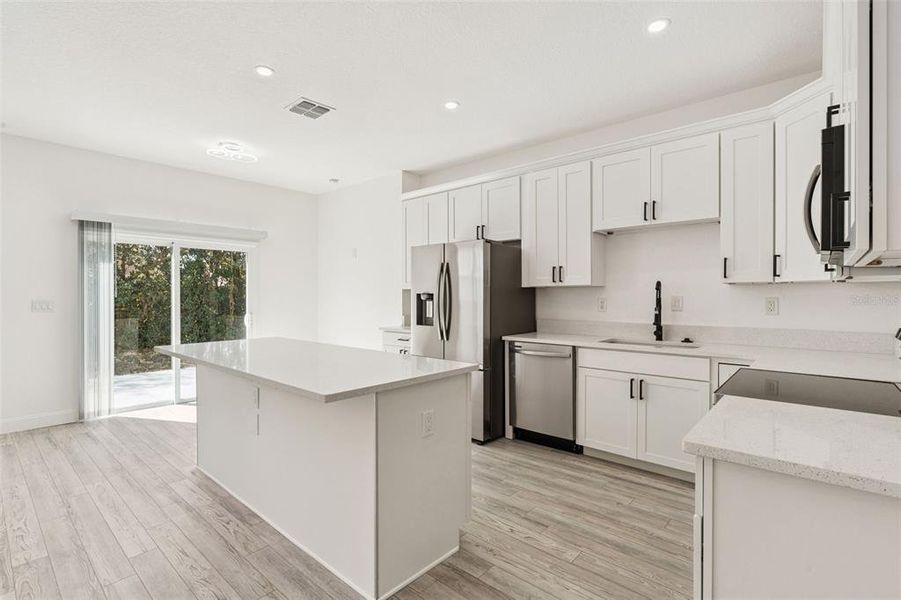 Furnished interior view inside a new home in , Orlando (Image 5).