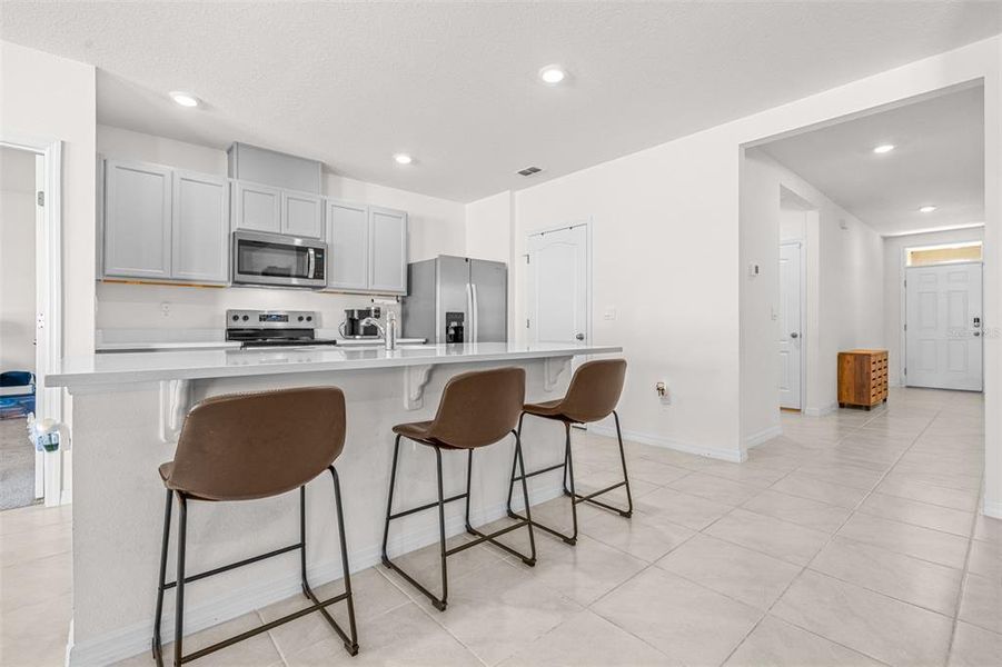 Furnished interior view inside a new home in , Bartow (Image 5).