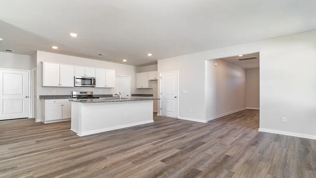 Image 5 of a home in Heritage Crossing.