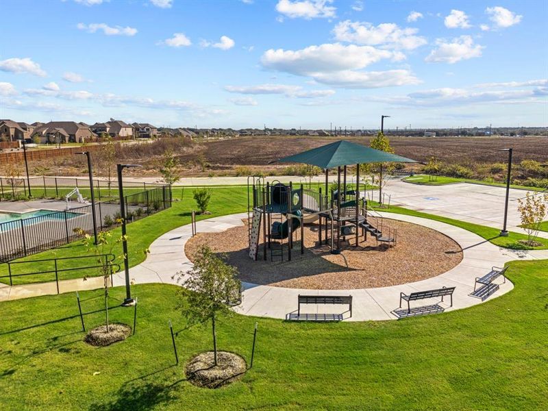 Community amenities in The Preserve, Justin (Image 28).