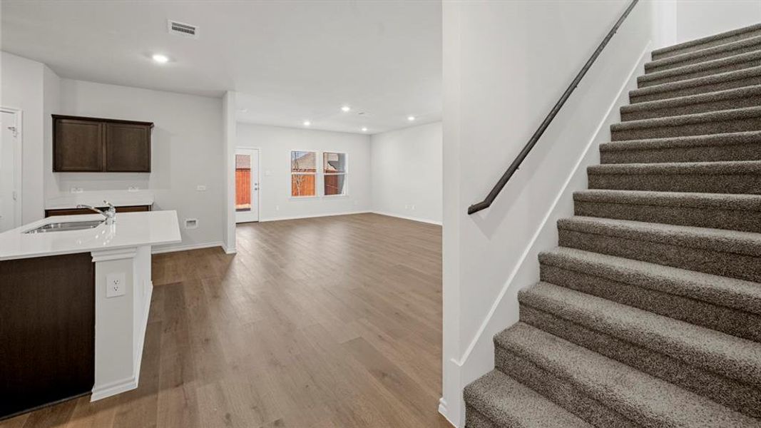 Furnished interior view inside a new home in Chalk Hill, Celina (Image 10).