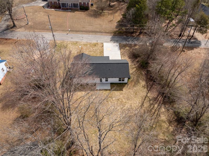 Exterior details and patio area of a home in , Lancaster (Image 22).
