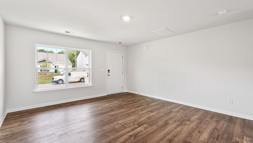 Representative unfurnished interior of a home built from the BRANDON by D.R. Horton in Cloverdale Hills, Piedmont (Image 19).