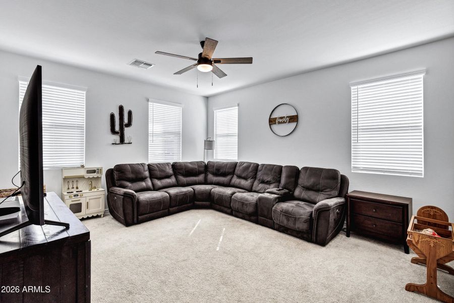 9432 E Spiral Ave-23