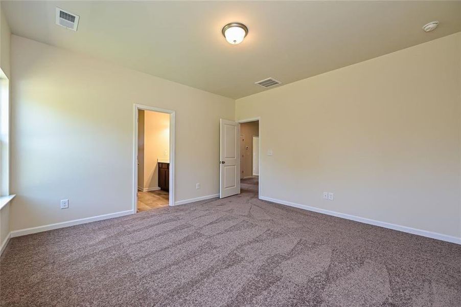 Spacious, unfurnished interior of a new home in Varnell Preserve, Dalton (Image 21). Spacious, unfurnished interior of a new home in Varnell Preserve, Dalton (Image 21).