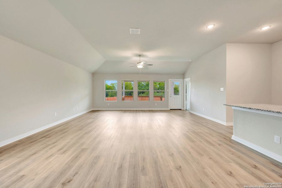Spacious, unfurnished interior of a new home in Winding Brook, San Antonio (Image 32).