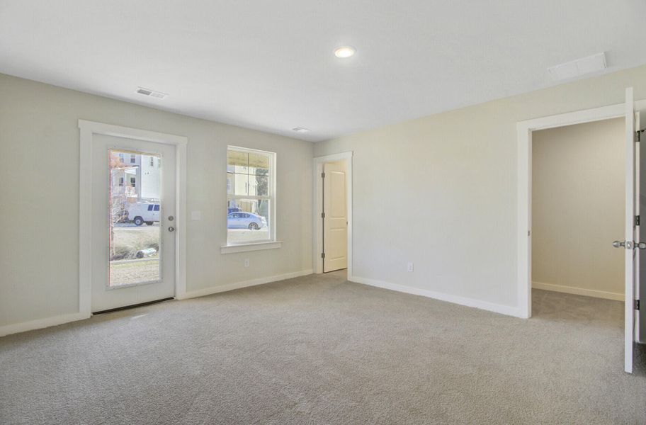 Spacious, unfurnished interior of a new home in , Johns Island (Image 18).