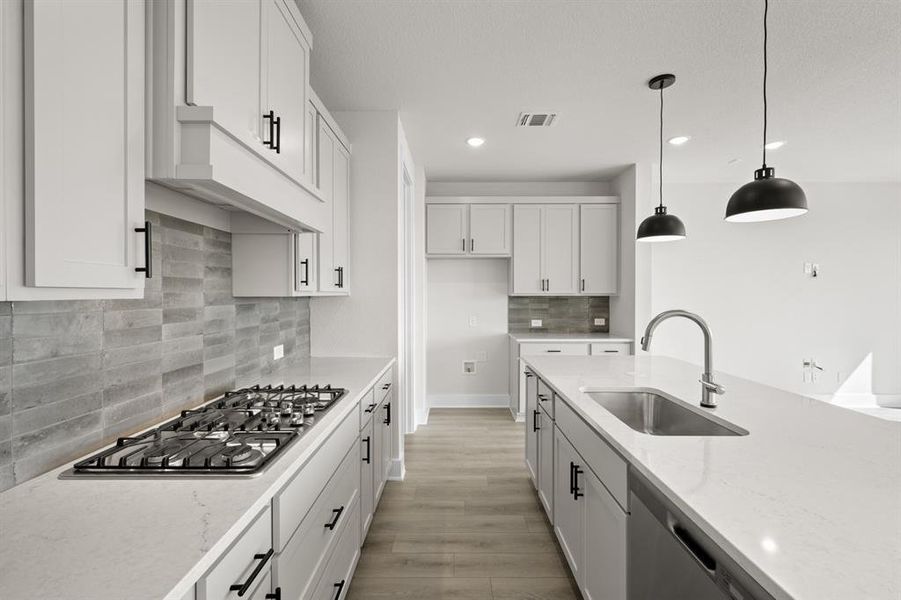 11761 Edgewood- Kitchen-4