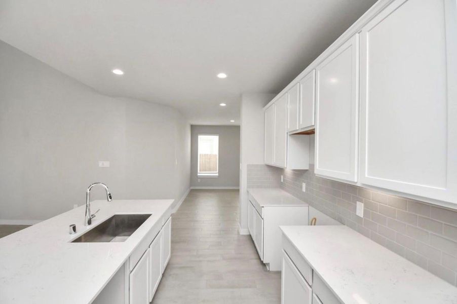 Furnished interior view inside a new home in Telge Ranch, Cypress (Image 9).