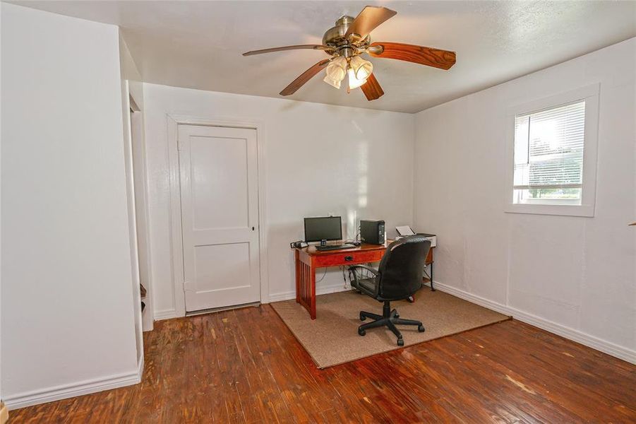 Furnished interior view inside a new home in , Bowie (Image 4).