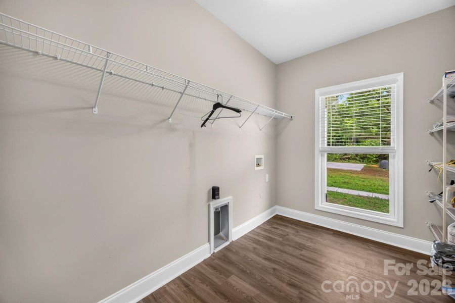 Spacious, unfurnished interior of a new home in , Reidsville (Image 36).