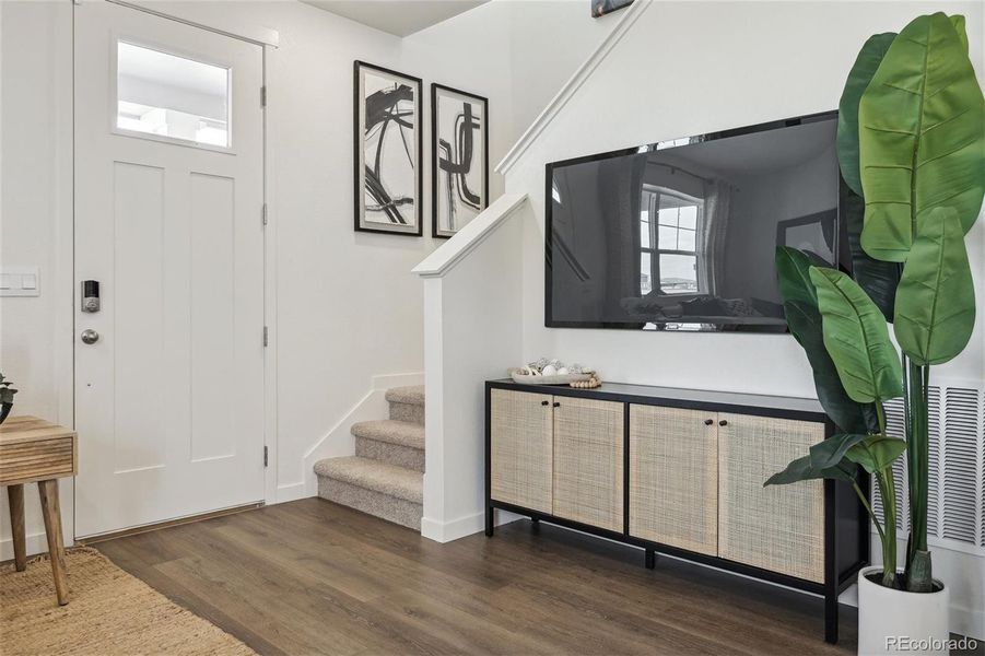 Furnished interior view inside a new home in Settlers Crossing, Commerce City (Image 14).