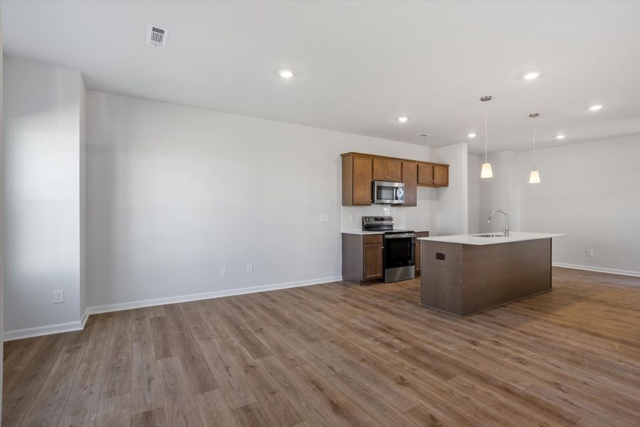 Spacious, unfurnished interior of a new home in Renaissance at White Oak, Garner (Image 12).