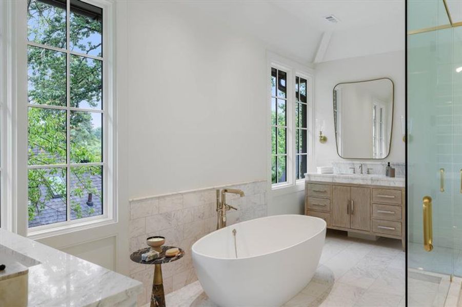 Furnished interior view inside a new home in , Atlanta (Image 48).