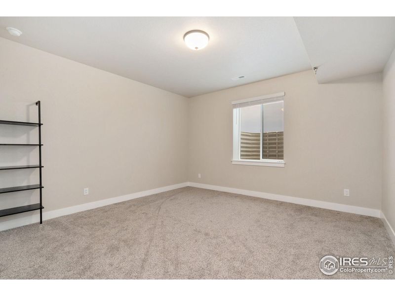 Spacious, unfurnished interior of a new home in , Timnath (Image 33).