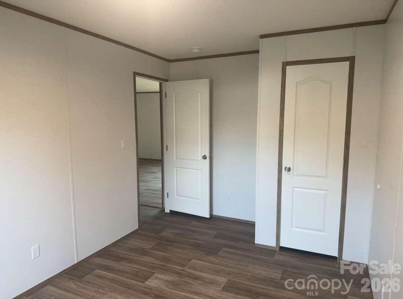 Spacious, unfurnished interior of a new home in , Newton (Image 18).