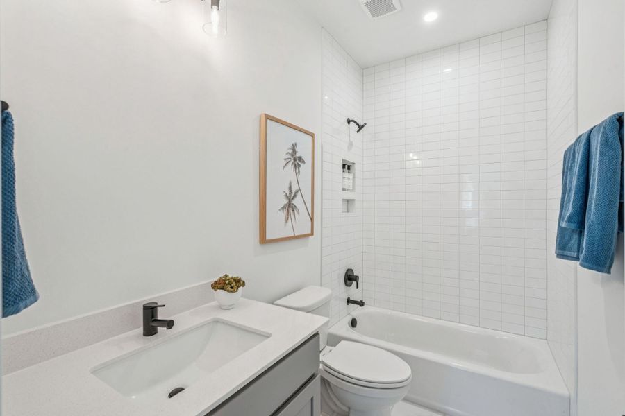 Furnished interior view inside a new home in Waterloo Estates, Johns Island (Image 41).