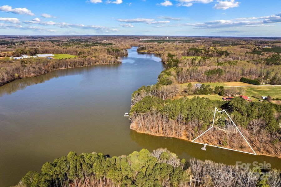 Image 44 of a home in .