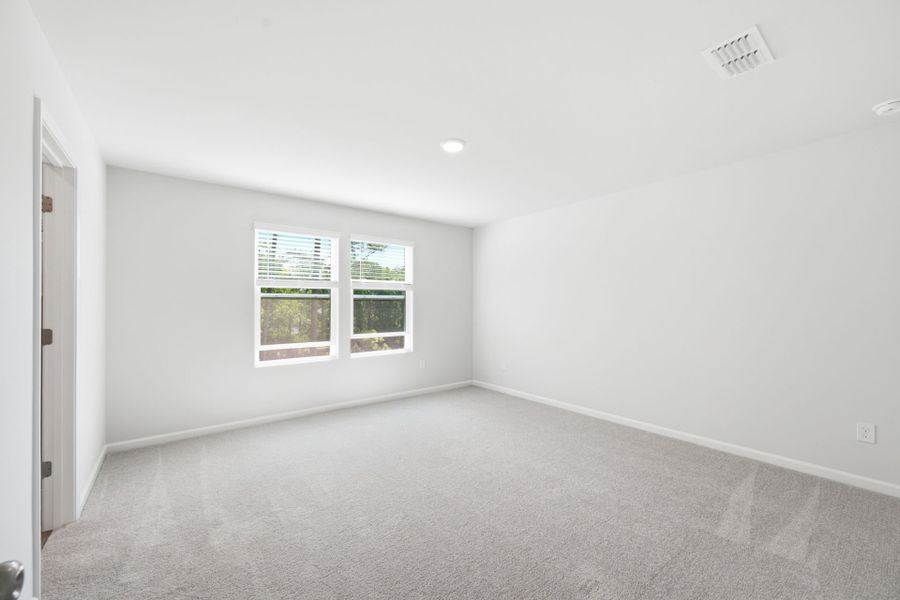 Spacious, unfurnished interior of a new home in Grand Arbor, Blythewood (Image 17). Spacious, unfurnished interior of a new home in Grand Arbor, Blythewood (Image 17).