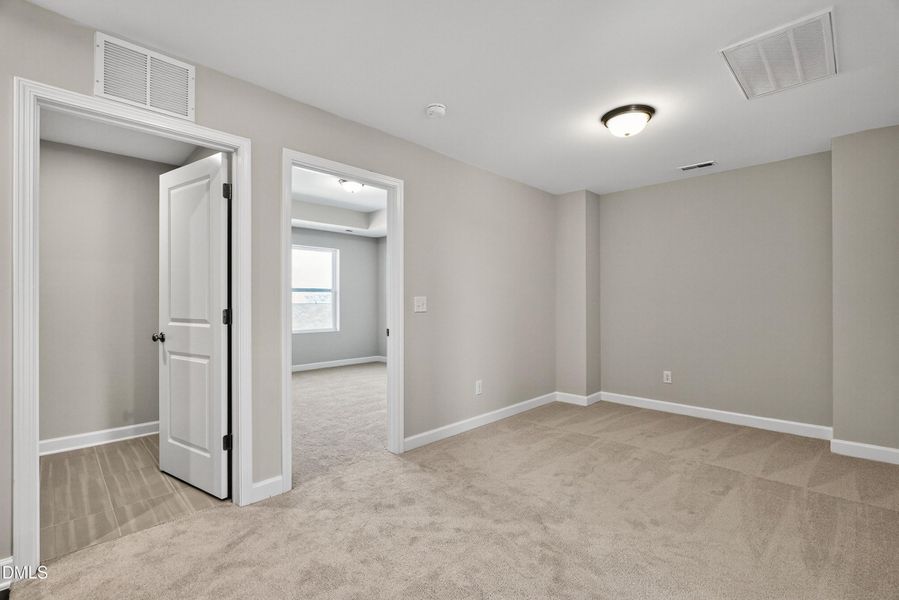 virtual-tour-152735-photo-17600416871208 virtual-tour-152735-photo-17600416871208