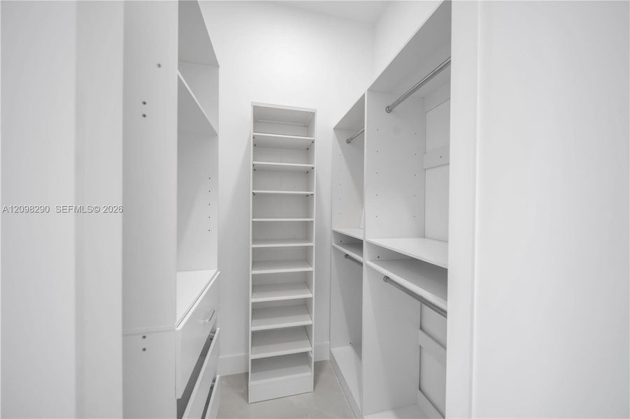 Image 39 of a home in .