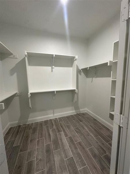 Spacious, unfurnished interior of a new home in , Dallas (Image 12).