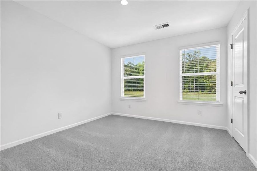 Spacious, unfurnished interior of a new home in , Lawrenceville (Image 15).