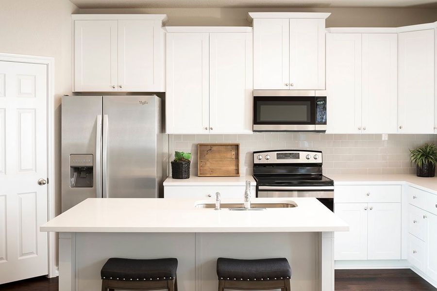 Furnished interior view inside a new home in Turners Crossing, Buda (Image 9).
