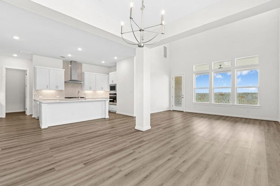 Spacious, unfurnished interior of a new home in University Heights, Round Rock (Image 25).