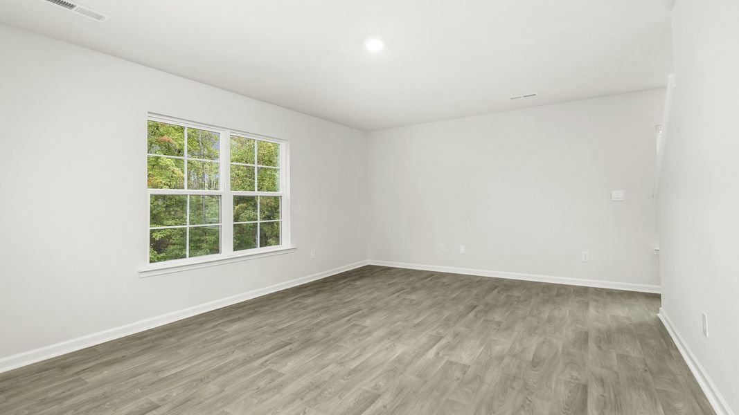 Spacious, unfurnished interior of a new home in Baymeade, Lexington (Image 11). Spacious, unfurnished interior of a new home in Baymeade, Lexington (Image 11).
