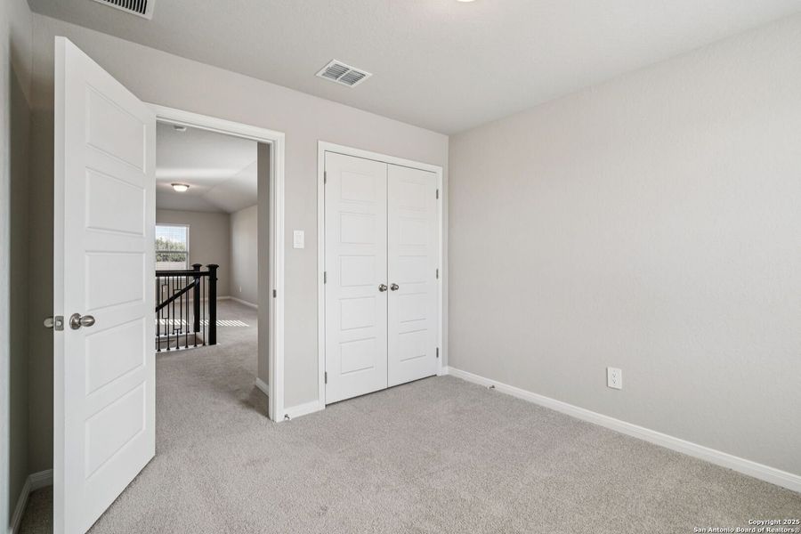 Spacious, unfurnished interior of a new home in Royal Crest, San Antonio (Image 35). Spacious, unfurnished interior of a new home in Royal Crest, San Antonio (Image 35).
