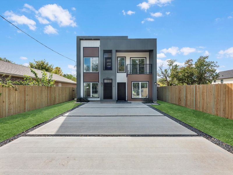 Exterior details and patio area of a home in , Houston (Image 23). Exterior details and patio area of a home in , Houston (Image 23).
