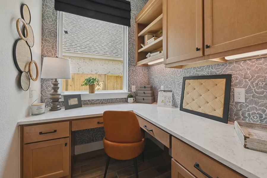 Furnished interior view inside a new home in Meridiana 60's, Manvel (Image 19).