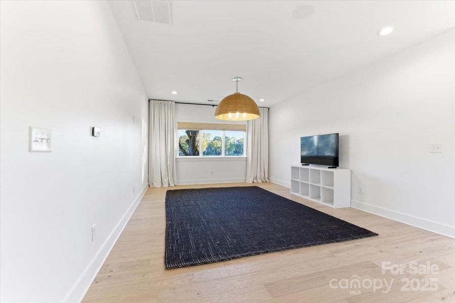 Bonus Room/Loft upstairs makes for a great additional living area for the upstairs bedrooms. Bonus Room/Loft upstairs makes for a great additional living area for the upstairs bedrooms.