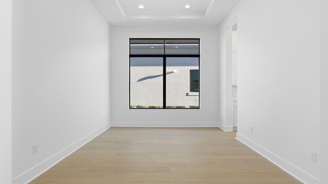 Spacious, unfurnished interior of a new home in Artistry Palm Beach, Palm Beach Gardens (Image 25). Spacious, unfurnished interior of a new home in Artistry Palm Beach, Palm Beach Gardens (Image 25).