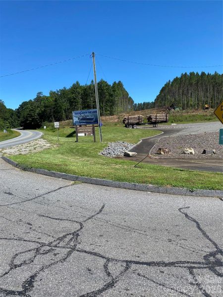 Image 13 of a home in .