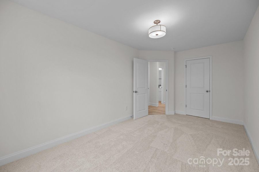 Spacious, unfurnished interior of a new home in Greenway Overlook, Charlotte (Image 30). Spacious, unfurnished interior of a new home in Greenway Overlook, Charlotte (Image 30).