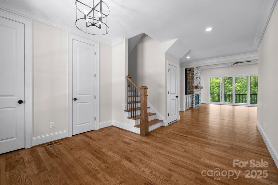 Image 36 of a home in .